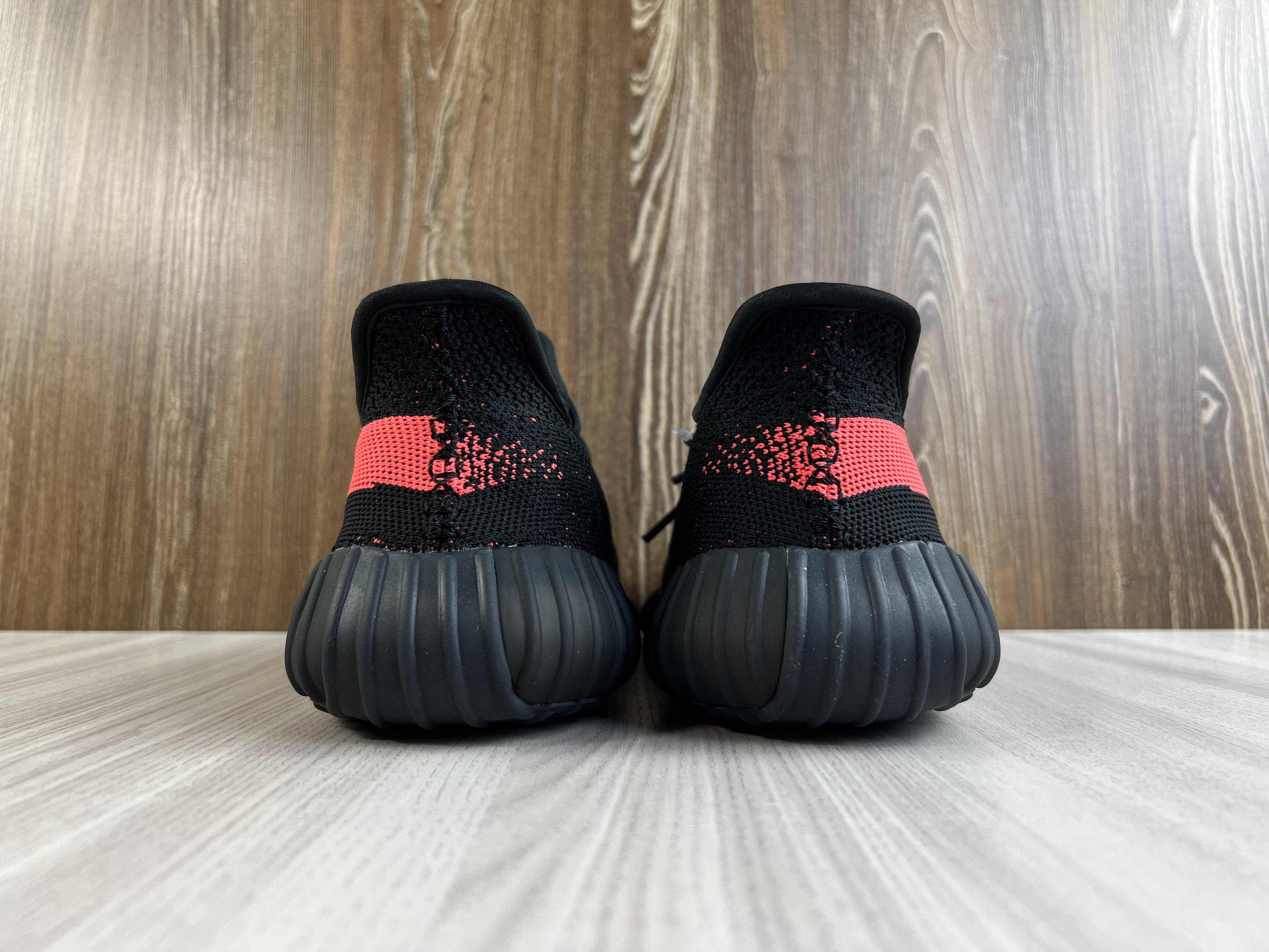 adidas Yeezy Boost 350 V2 Core Black Red