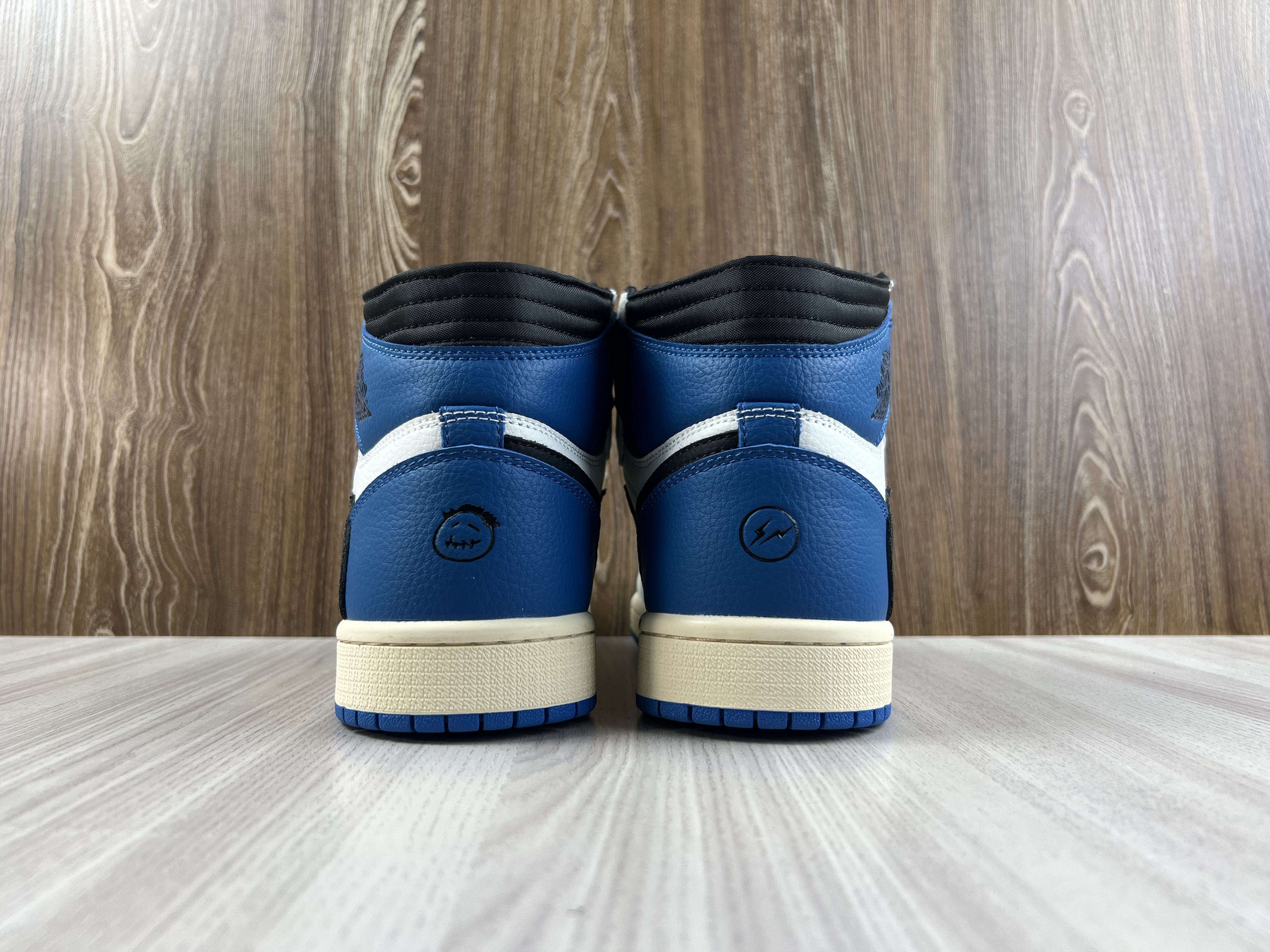 Jordan 1 Retro High OG SP Fragment x Travis Scott