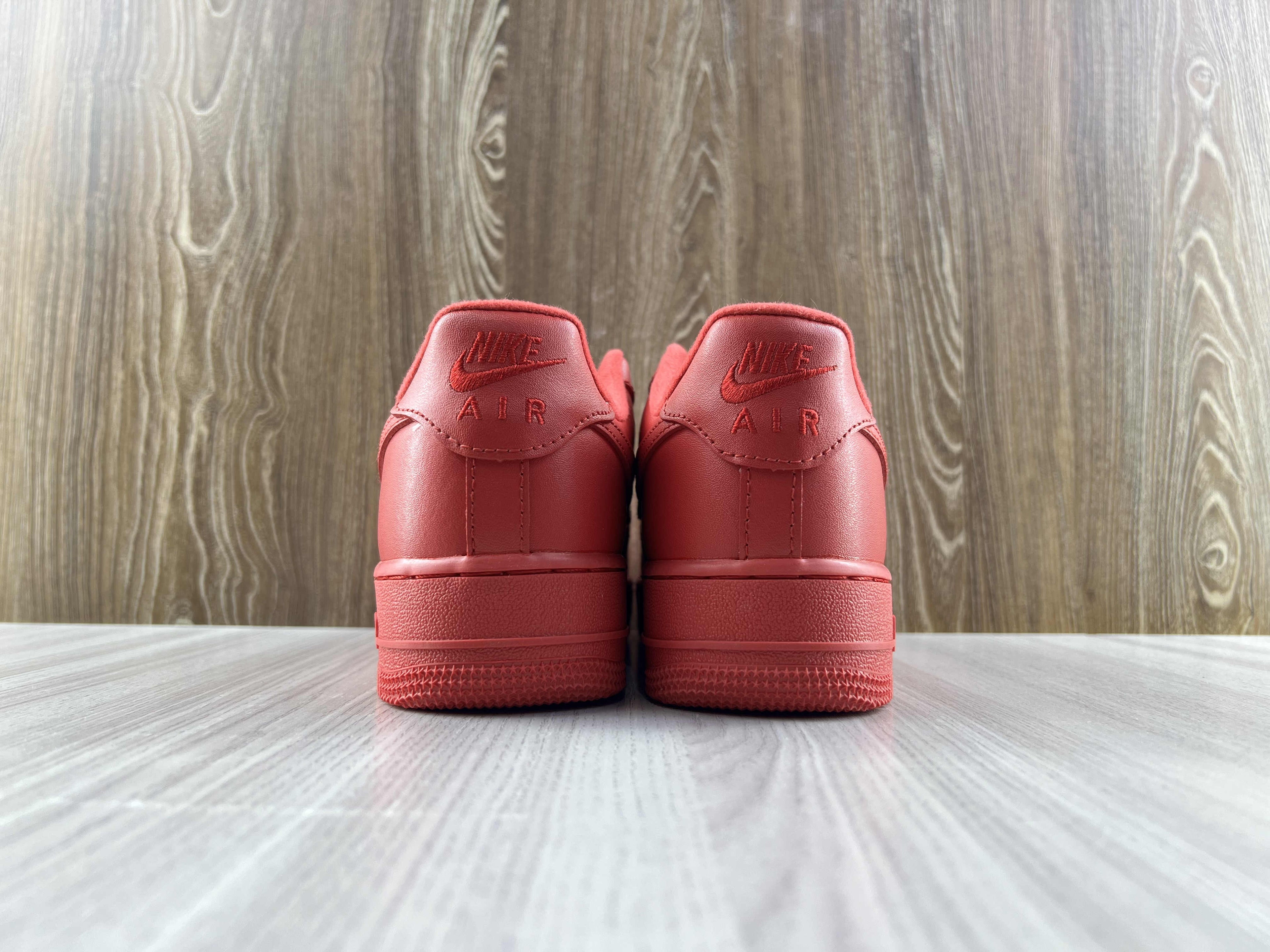 Nike Air Force 1 Low Triple Red