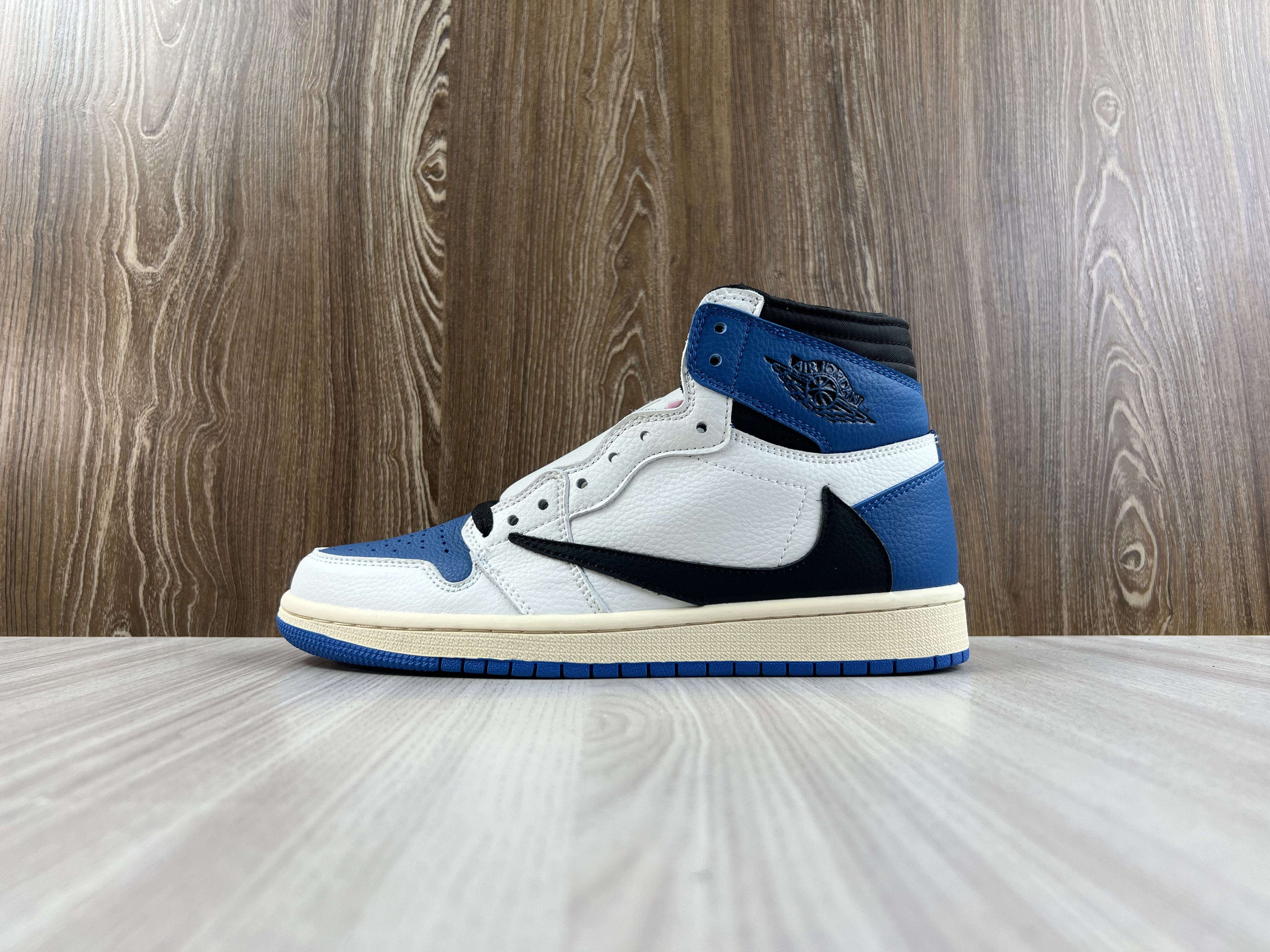 Jordan 1 Retro High OG SP Fragment x Travis Scott