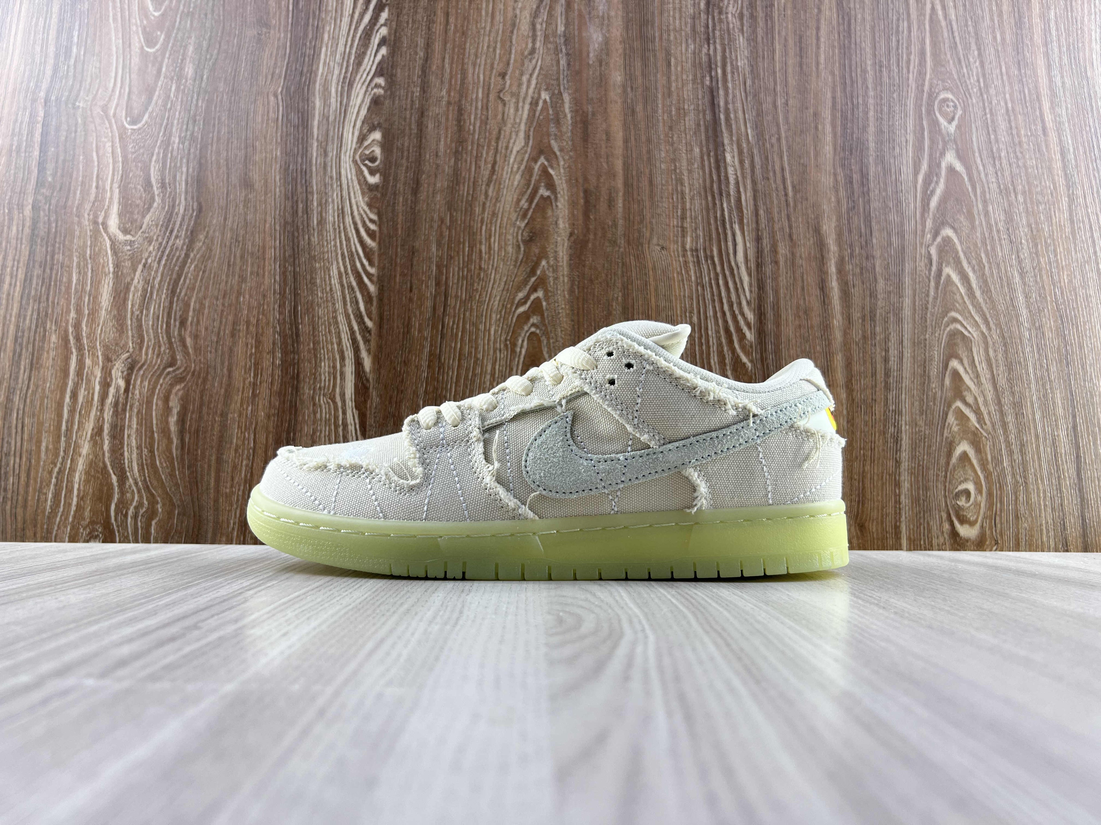 Nike SB Dunk Low Mummy