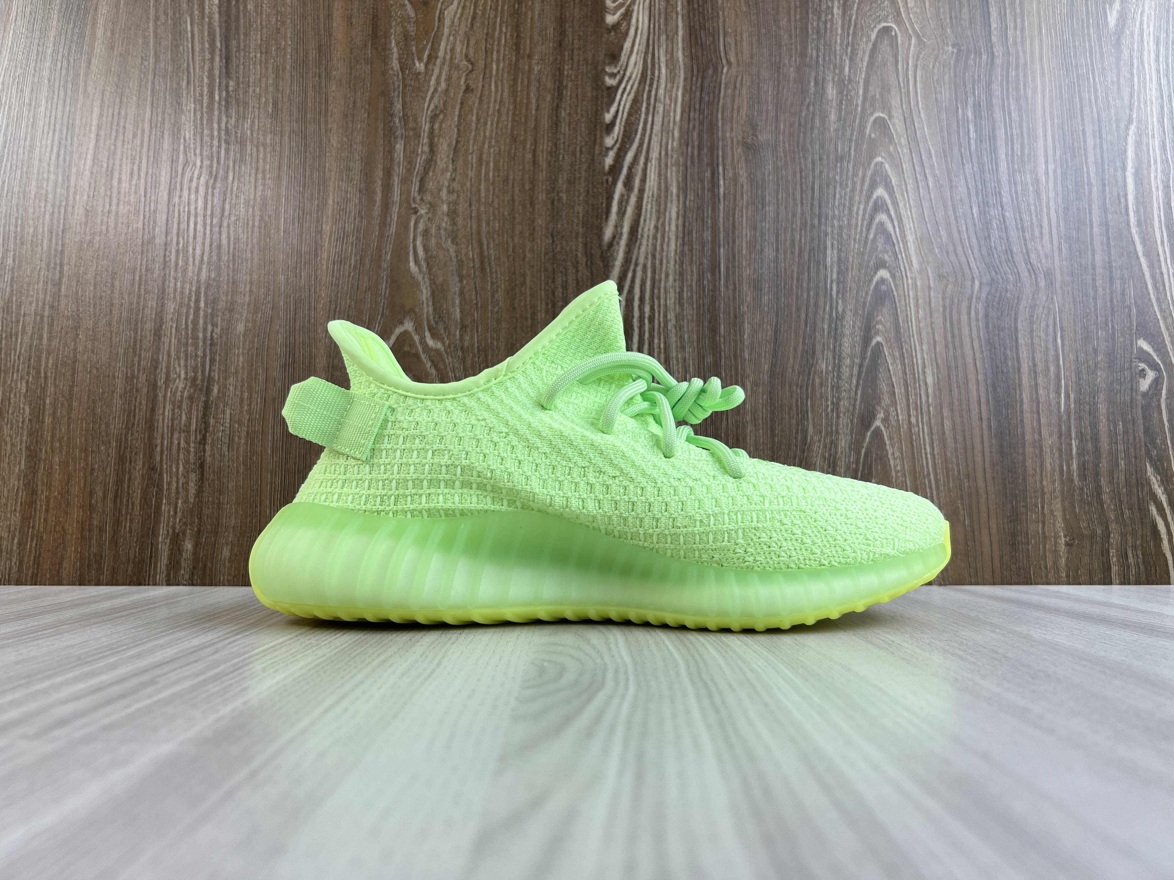 adidas Yeezy Boost 350 V2 Glow