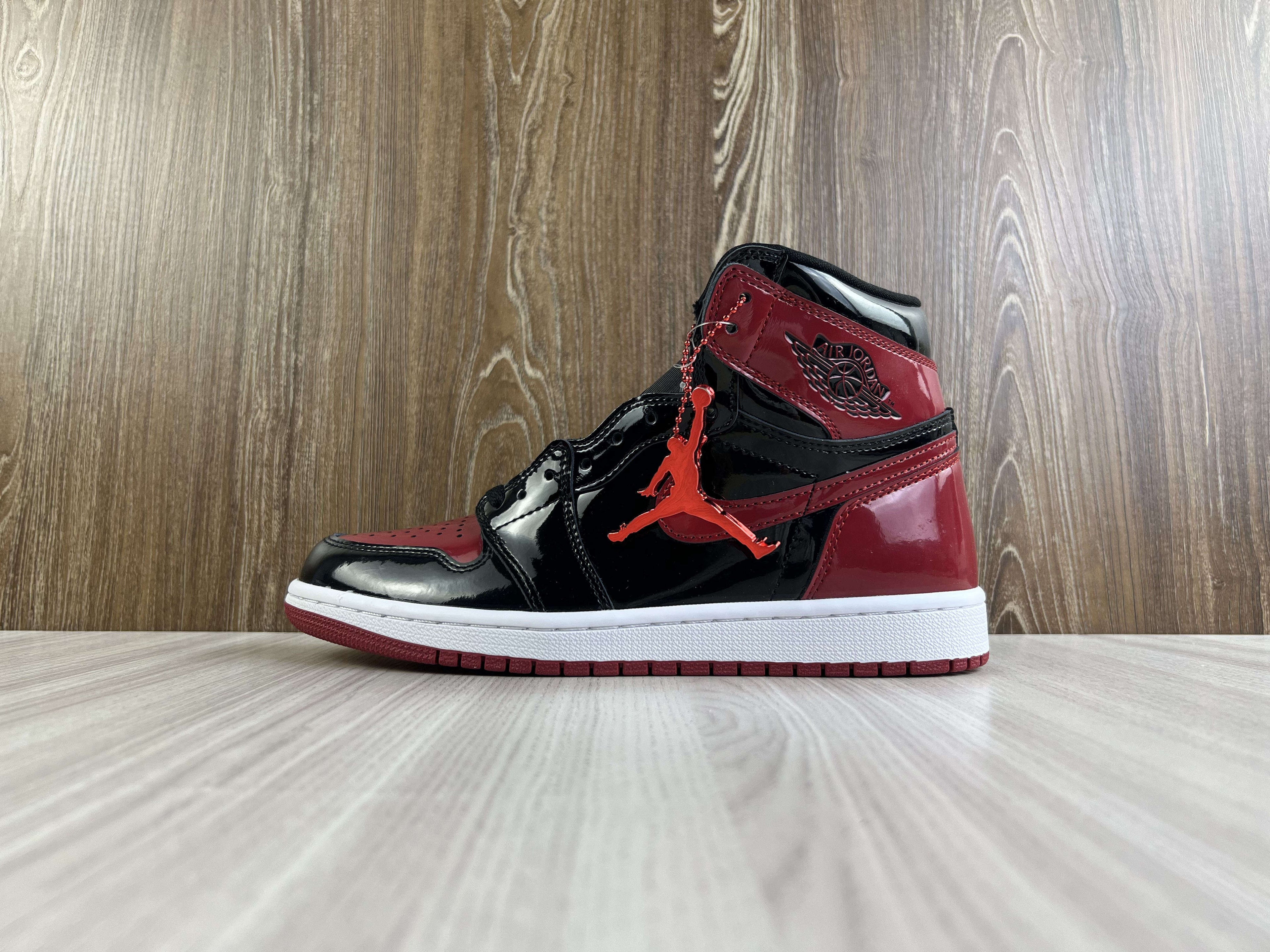 Jordan 1 Retro High OG Patent Bred
